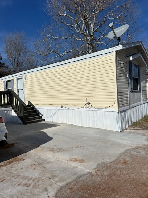 Building Photo - 10301 SE 29th St