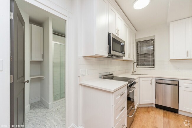 Building Photo - 14 Westland Ave Rental
