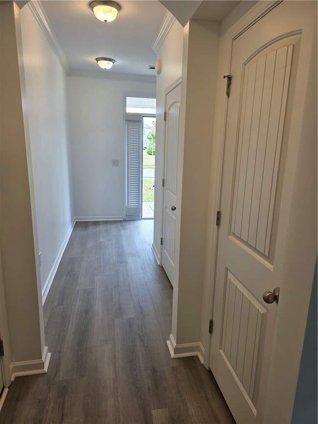 Photo - 314 Phillips Dr