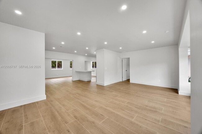 Photo - 8760 SW 83rd St