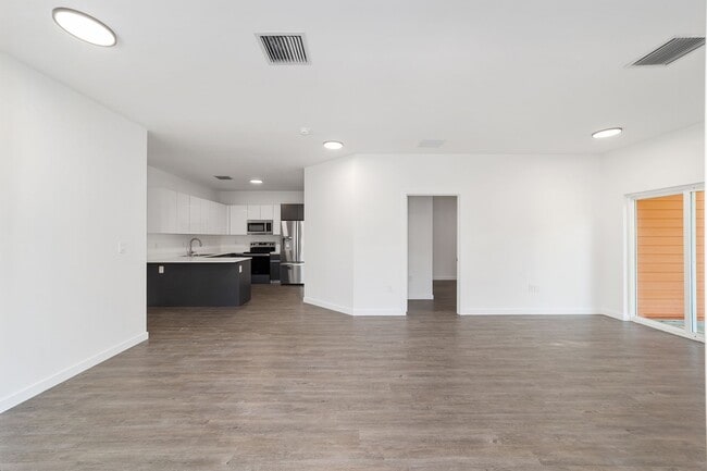 Photo - Eagle Trace 1597 #1