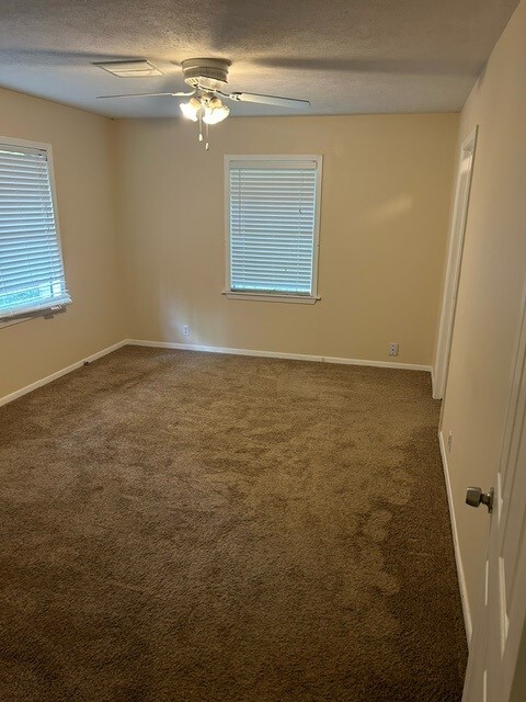 9833 Westview Dr