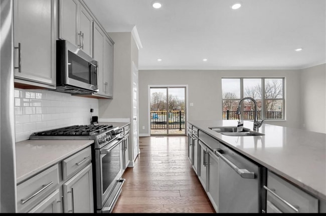 Photo - 8233 Bostic Dr