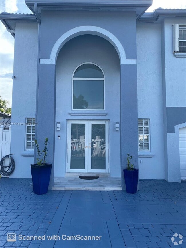 Building Photo - 6882 SW 157th Ct Rental