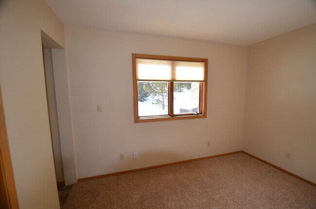 Photo - 416 Fuller Placer Rd Unidad Upstairs