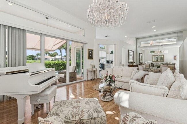 Photo - 119 Coral Cay Dr