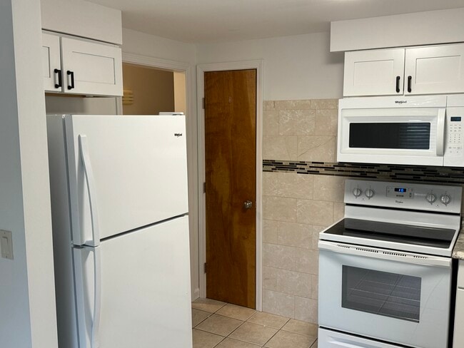 Photo - 194 Linden Ave Unit 3