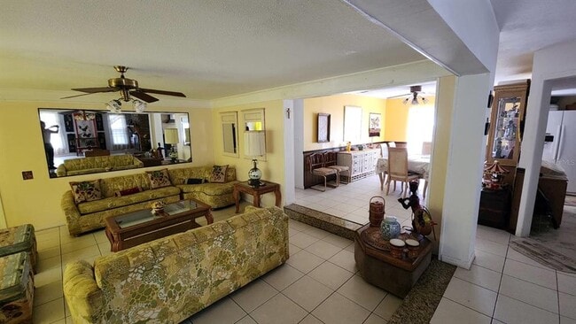Photo - 2405 Neptune Rd