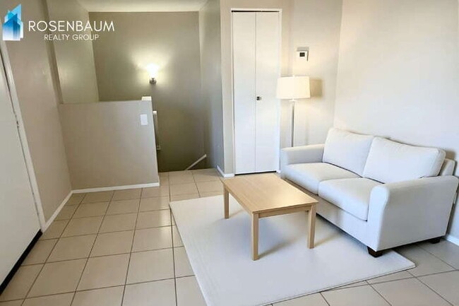 Photo - 725 W 1st Ave Unit 102