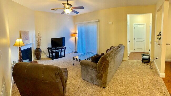 Photo - 202 Treyson Ln