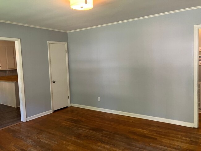 Photo - 620 Hibner St