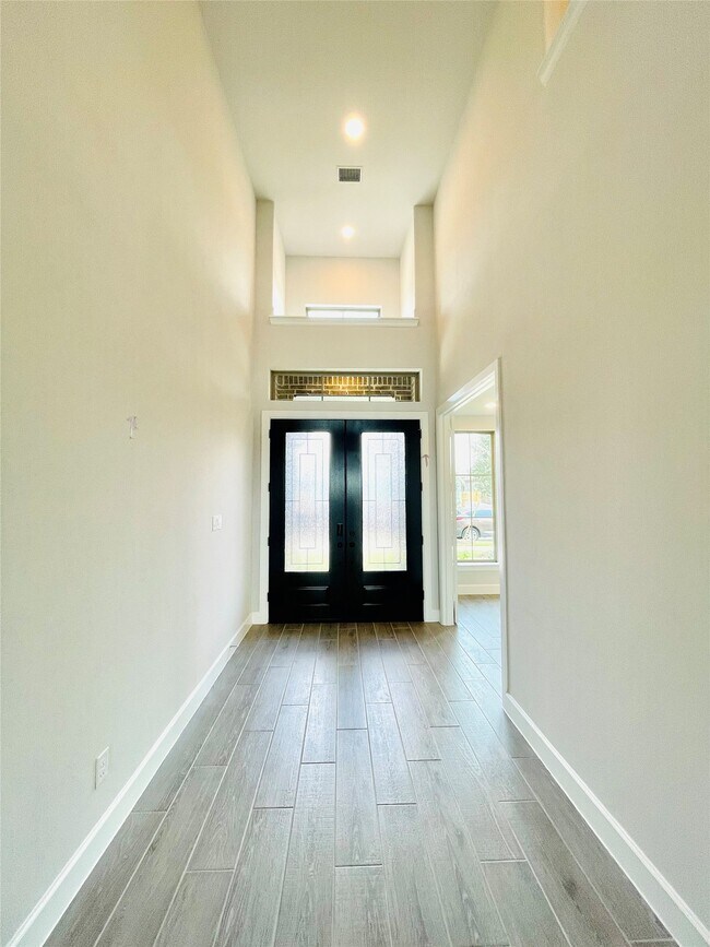 Photo - 596 Santa Rosa Hls Dr