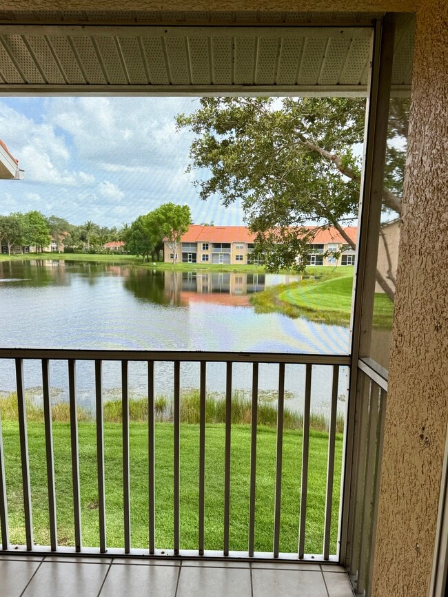 Photo - 26700 Rosewood Pointe Dr Unit 206  Corner