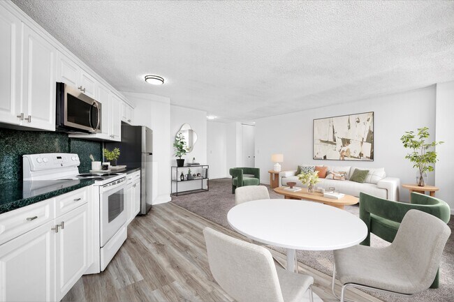 Photo - 100 Manhattan Ave Unit 1902a
