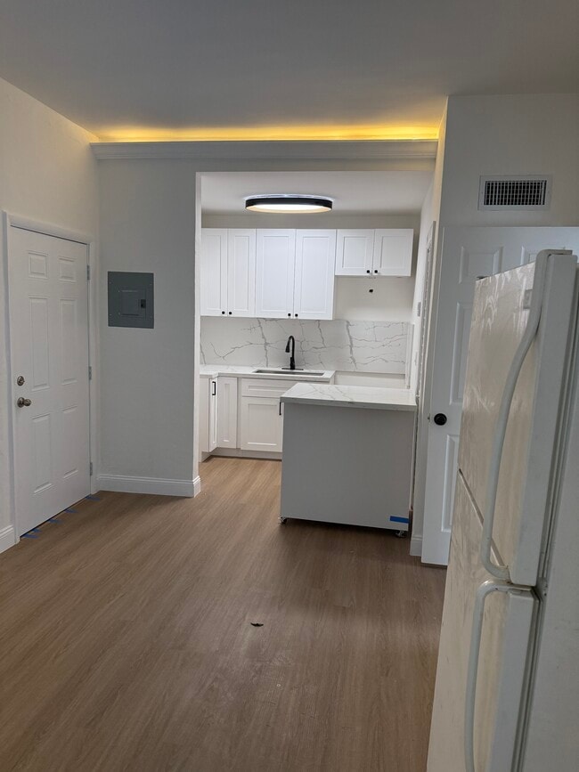 Photo - 1005 SW 15th Ave Unit 1