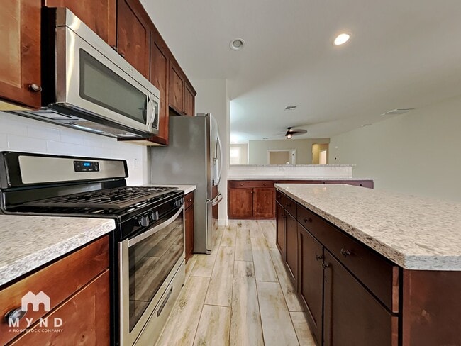 Photo - 2639 N Walker Way