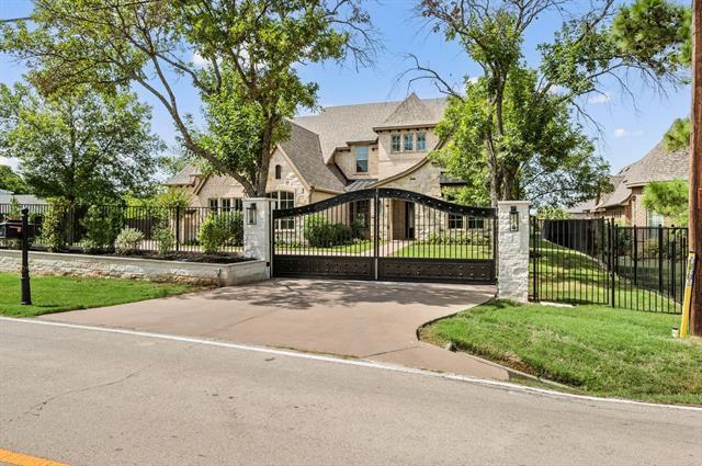 Photo - 320 W Highland St