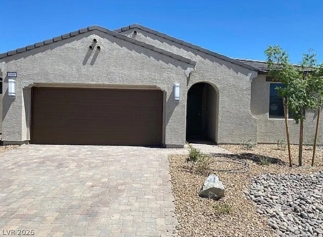 Building Photo - 5980 E Drosetta Ave