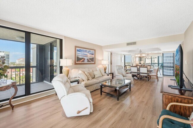 Photo - 4551 Gulf Shore Blvd N