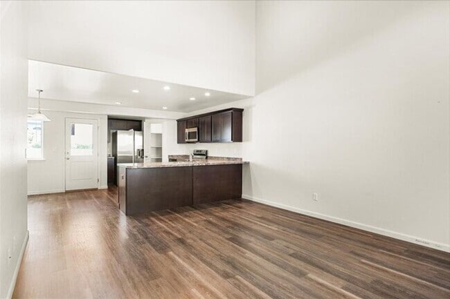 Photo - 3 BEDROOM 2 AND A HALF BATH NEWER CONSTRUCTION TWINHOME IN HARMONY VALLEY