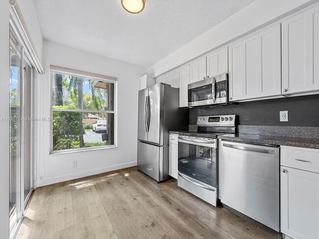Building Photo - 3239 NW 44th St Rental