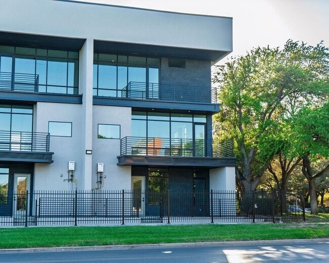 Photo - 8120 Stillmeadow Ct Unit 1F