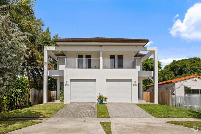 Building Photo - 2784 SW 34th Ave Rental