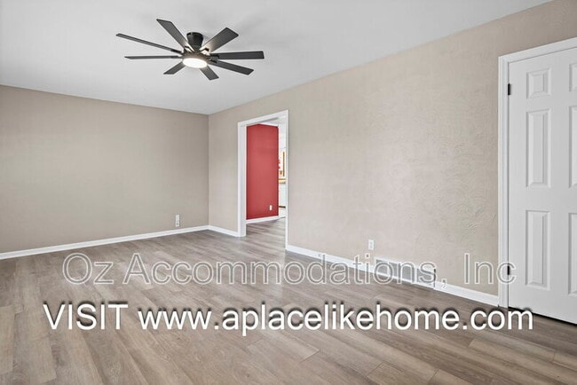 Photo - 6535 Melrose Ln