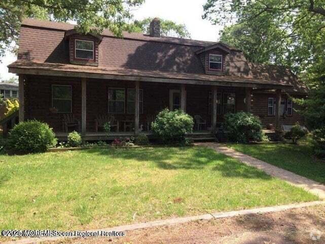 Building Photo - 375 Arrowhead Dr Rental