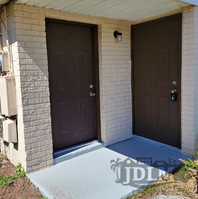 Photo - 3810 N 56th St