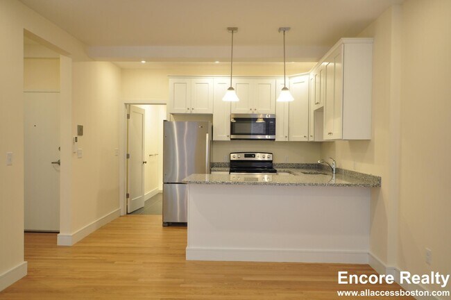 Photo - 877 Beacon St Unit 12