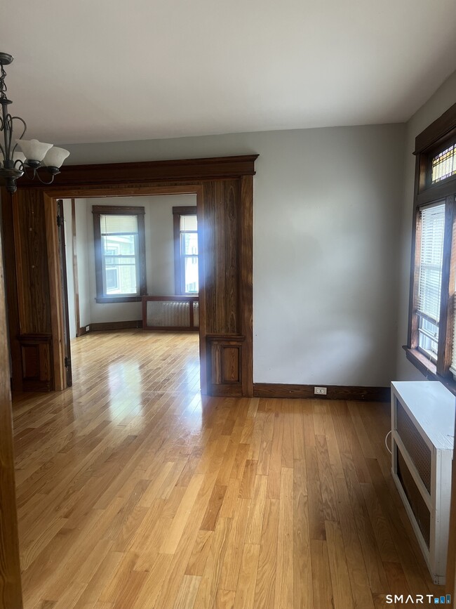 105 Wentworth St Unidad 2