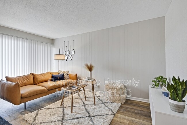 Photo - Campus View Apartments