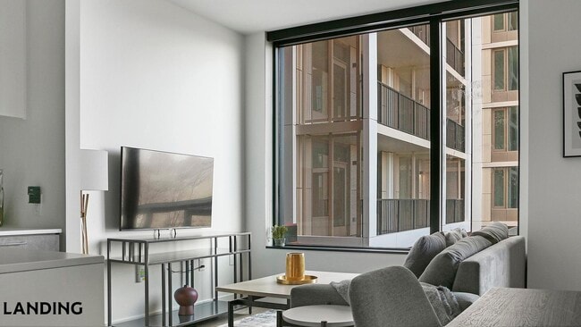 Building Photo - 632 Howard Rd SE