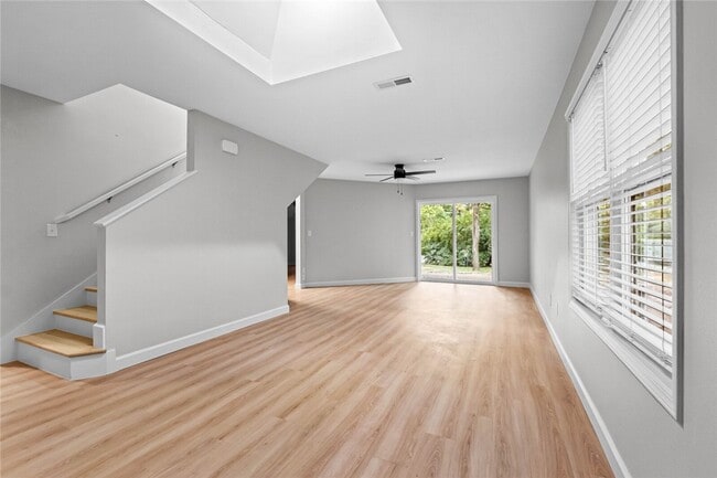 Photo - 2074 N Kantz Ln