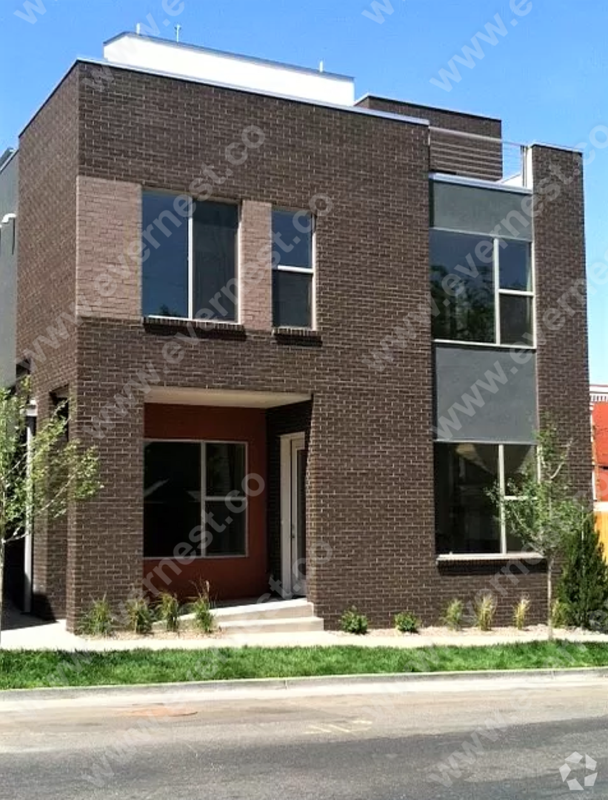Building Photo - 2243 W 32nd Ave Rental