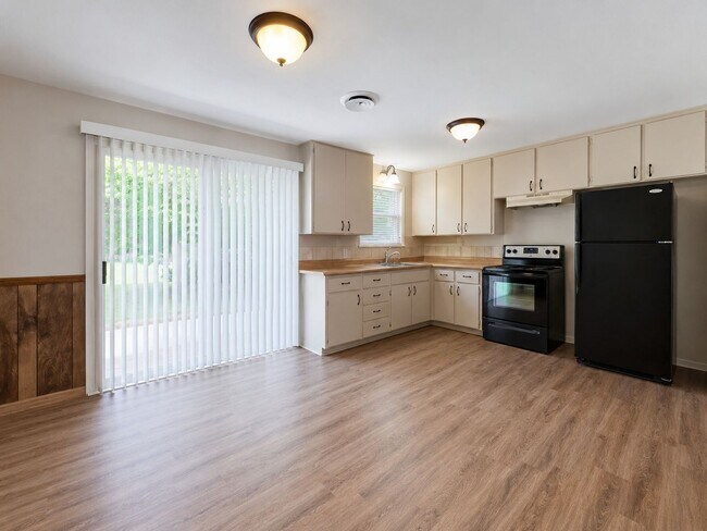 Photo - Charming & Convenient Home in Killeen, TX!