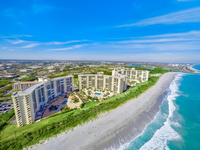 Building Photo - 100 Ocean Trail Way Unit 910 Rental