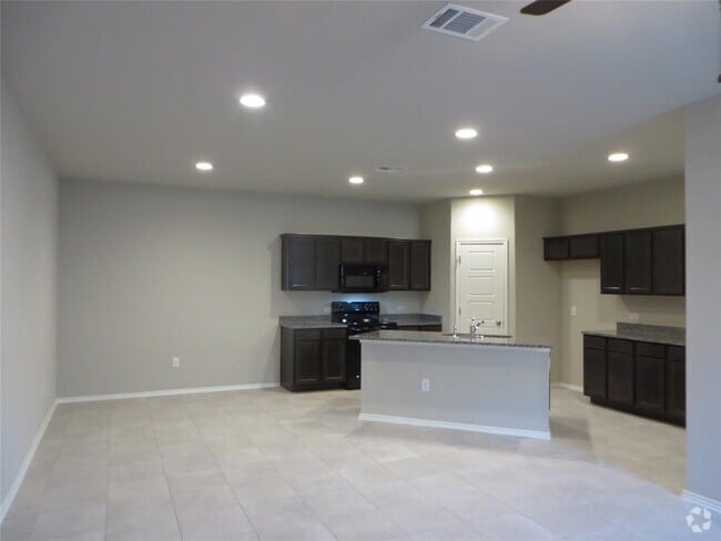 Building Photo - 110 Dodge Rd Rental