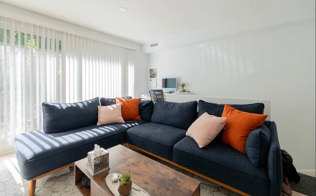 Photo - 924 W Wrightwood Ave Unit A2