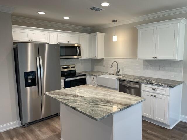 Photo - 197 Ellis Ave