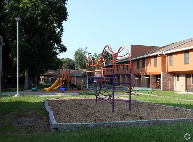 Photo - Victory Pointe Apartments