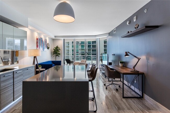 Photo - 1300 Brickell Bay Dr Unit 1102