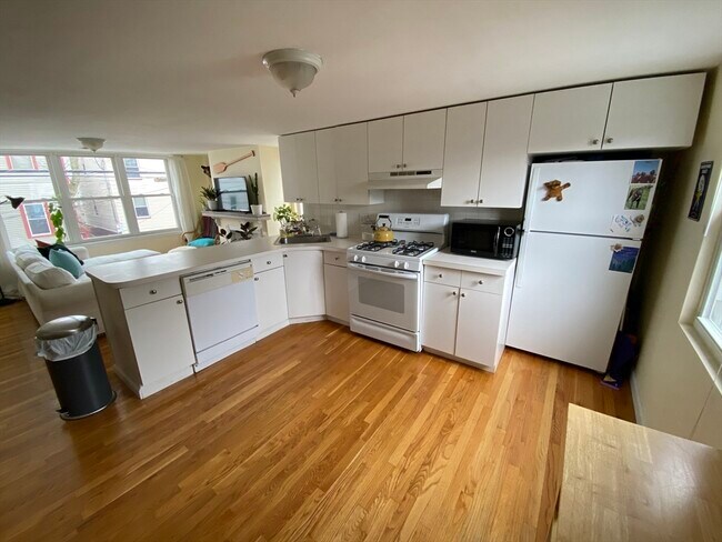 Photo - 91 5th St Unit 2