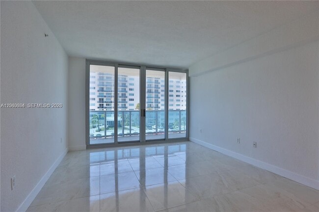 Photo - 7501 E Treasure Dr Unit 4K