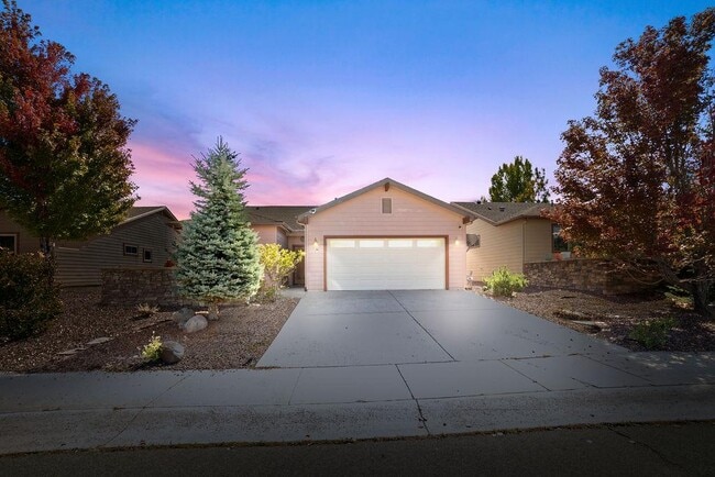 Photo - 603 Brookline Loop