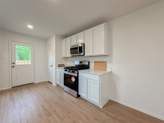 Photo - 1515 Las Cuevas Dr