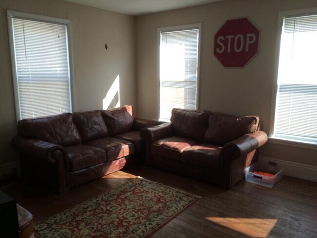 Photo - 24 Pratt St Unidad 2