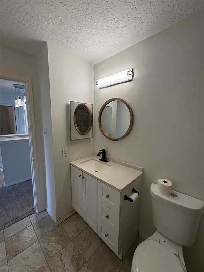 Photo - 13714 Firerock Dr