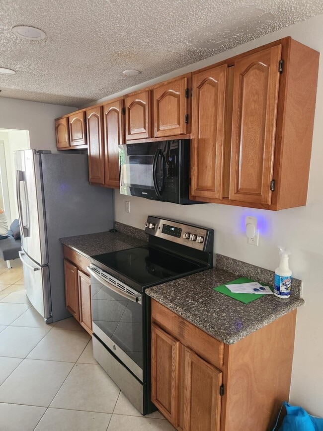 Photo - 834 NW 82nd Ave